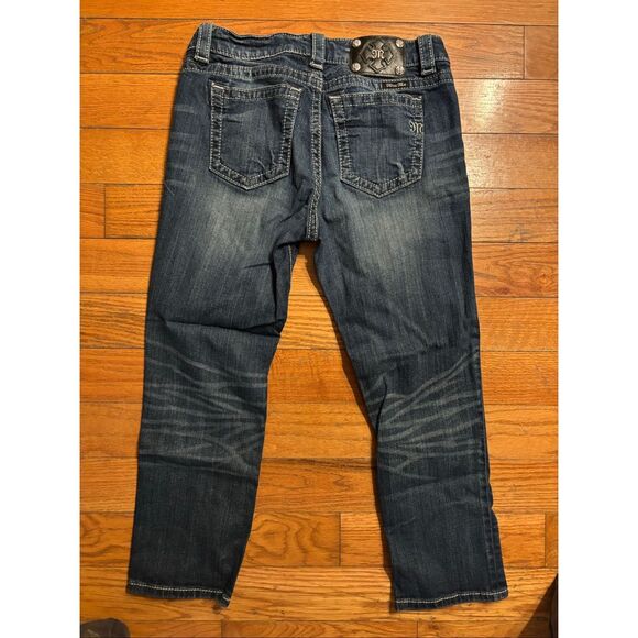 Miss Me Cropped Boyfriend Jeans - Picture 3 of 4